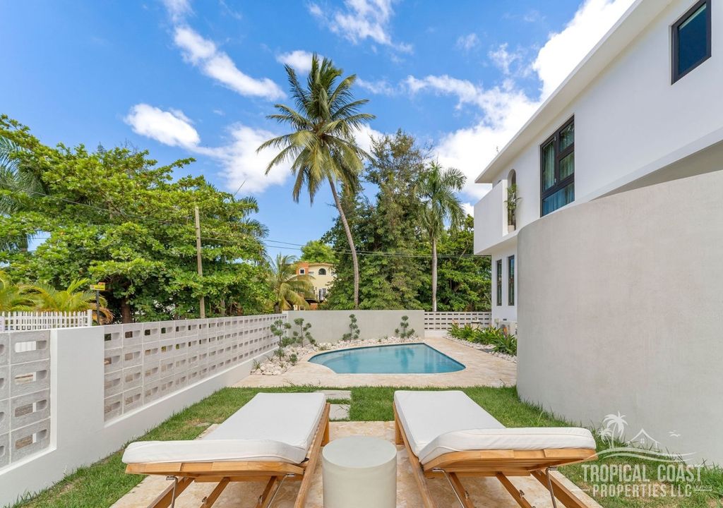 Bo Pueblo- Sea Beach Drive- Casa Loba Rincon 00677 PR