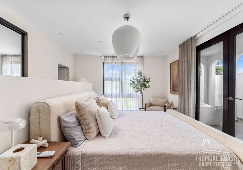 Bo Pueblo- Sea Beach Drive- Casa Loba Rincon 00677 PR