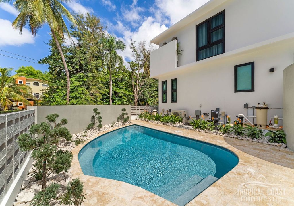 Bo Pueblo- Sea Beach Drive- Casa Loba Rincon 00677 PR