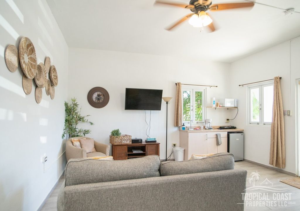 Bo Puntas- Carr 413 Km 3.5- Suites Rincon 00677 PR