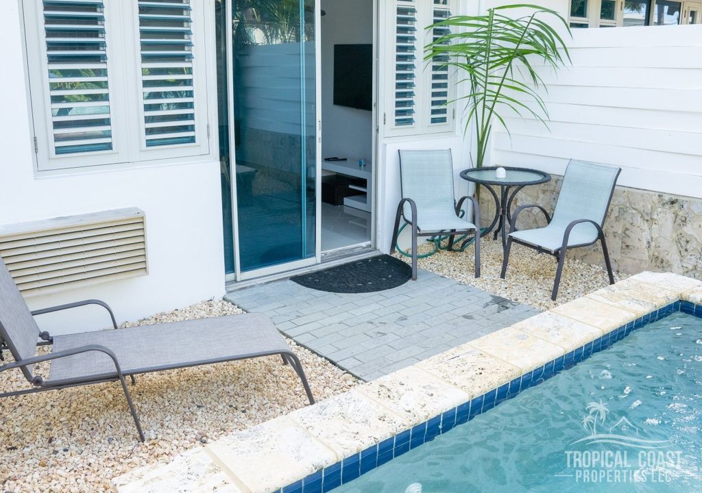 Wave Coast - Carr 115 Apt 7 Rincon 00677 PR
