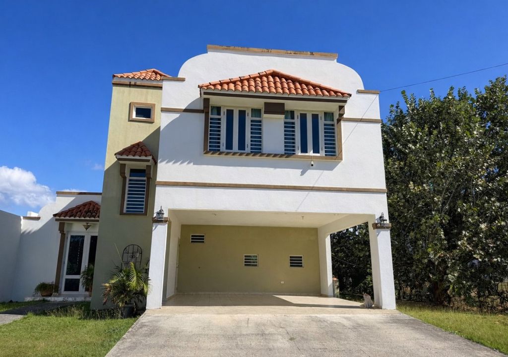 Bo Pueblo- Carr 115 Stella Royal Rincon 00677 PR