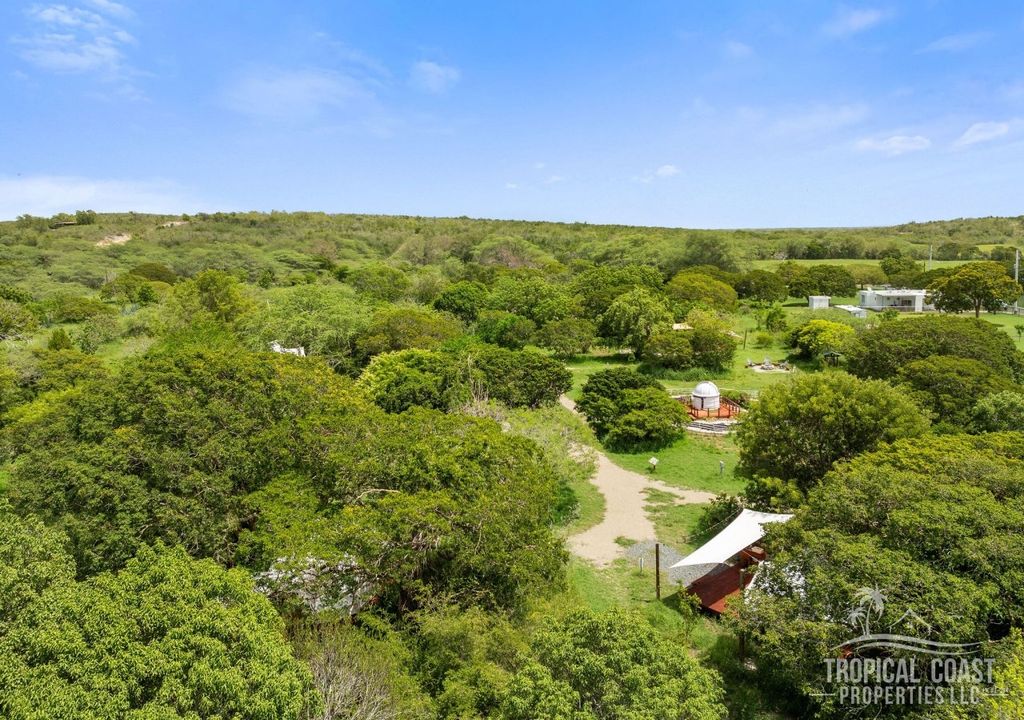 Bo Pitahaya- Carr 303 Km 11.3 Cabo Rojo 00623 PR