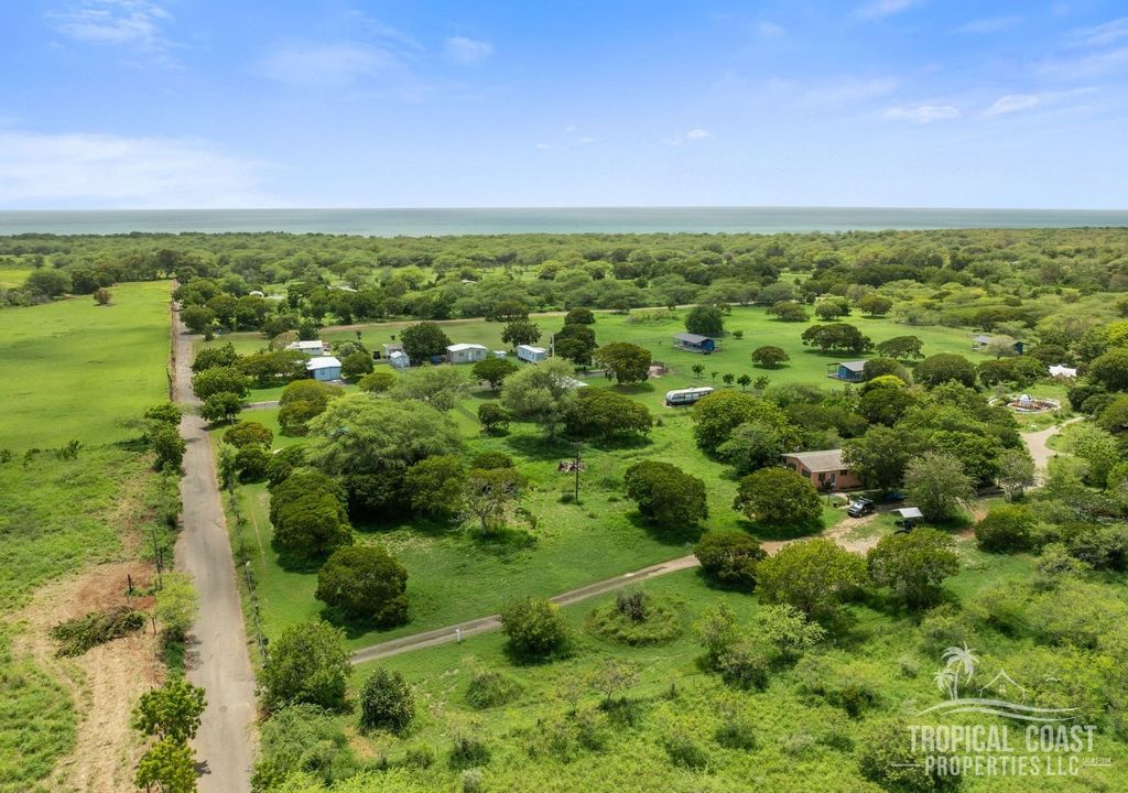 Bo Pitahaya- Carr 303 Km 11.3 Cabo Rojo 00623 PR