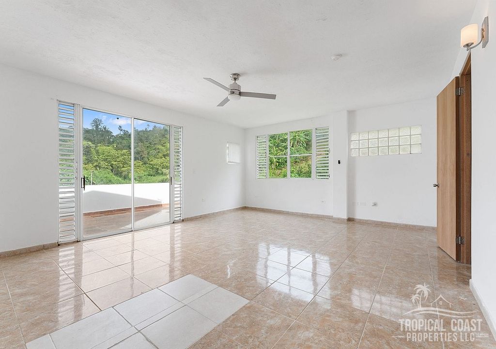 #4, Urb. Brisas Del Bosque Cayey 00736 PR