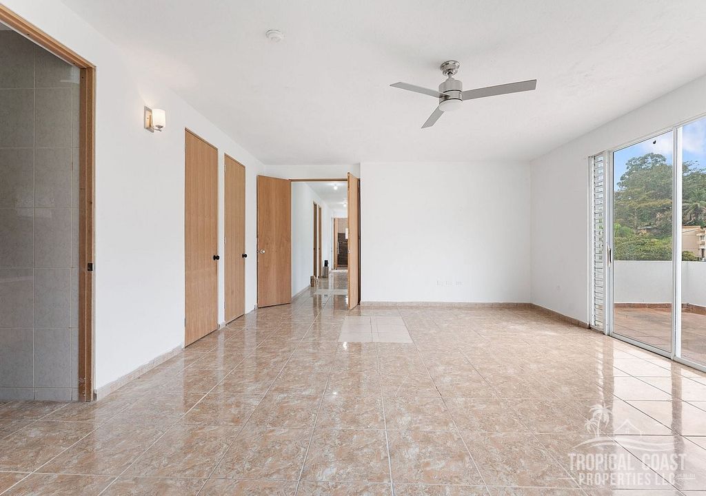 #4, Urb. Brisas Del Bosque Cayey 00736 PR