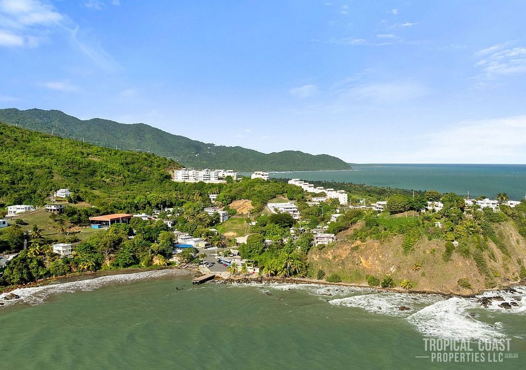 Sector Playa- Carr 760 Km 3.3 Maunabo 00707 PR