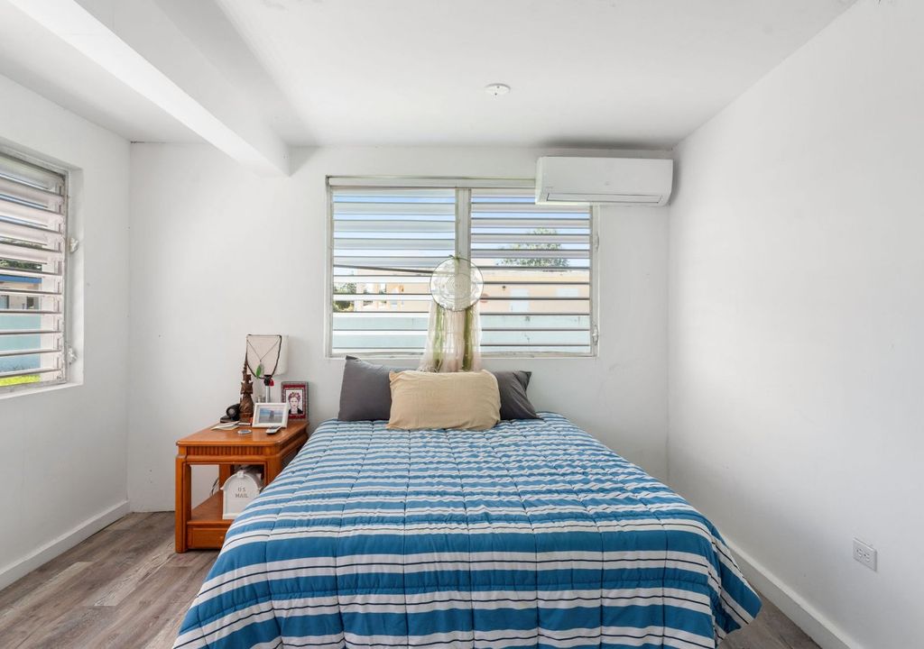 Bo Stella- 3096 Calle 7 Rincon 00677 PR