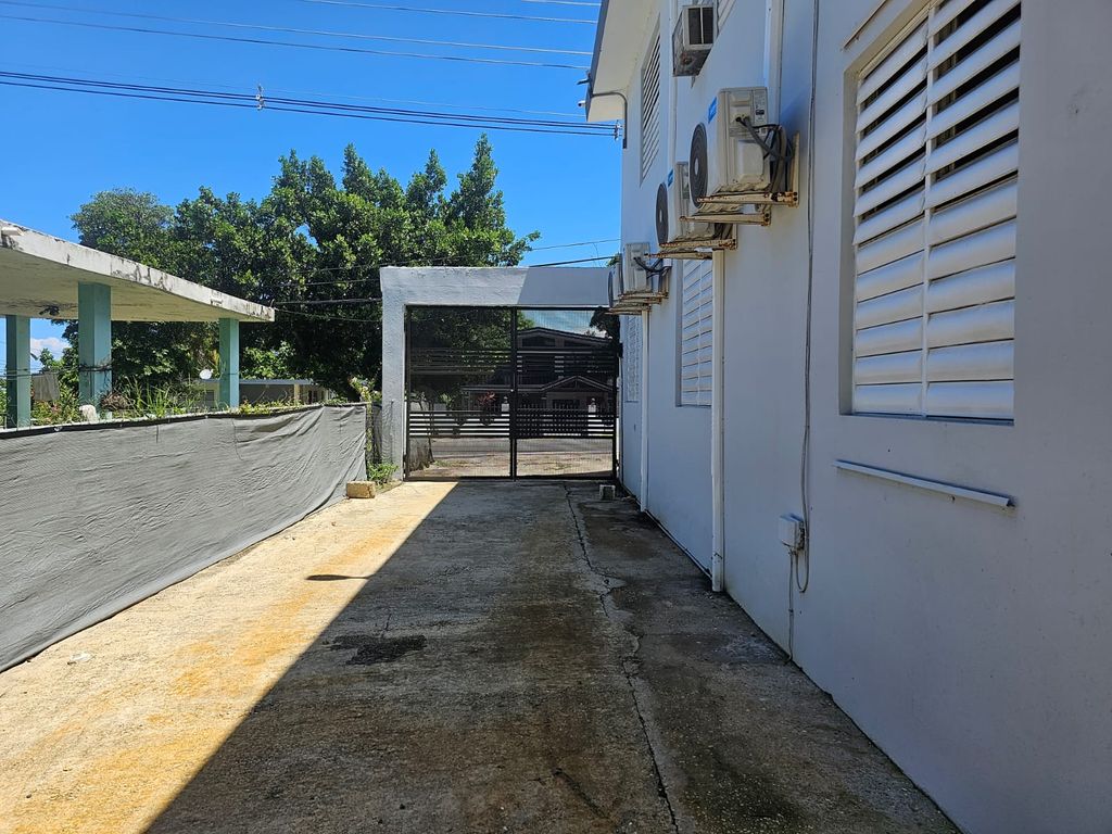Bo Mora- Carr 474 Km 0.8 Isabela 00662 PR