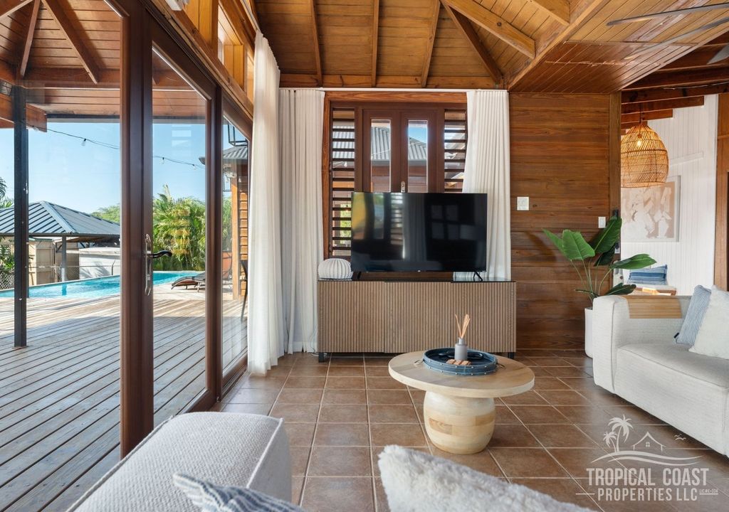 Villa Fali- Carr 3301 Km 2.6, Cabo Rojo - 7
