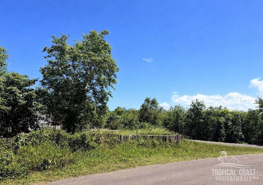 Bo Jobos, Isabela Isabela 00662 PR