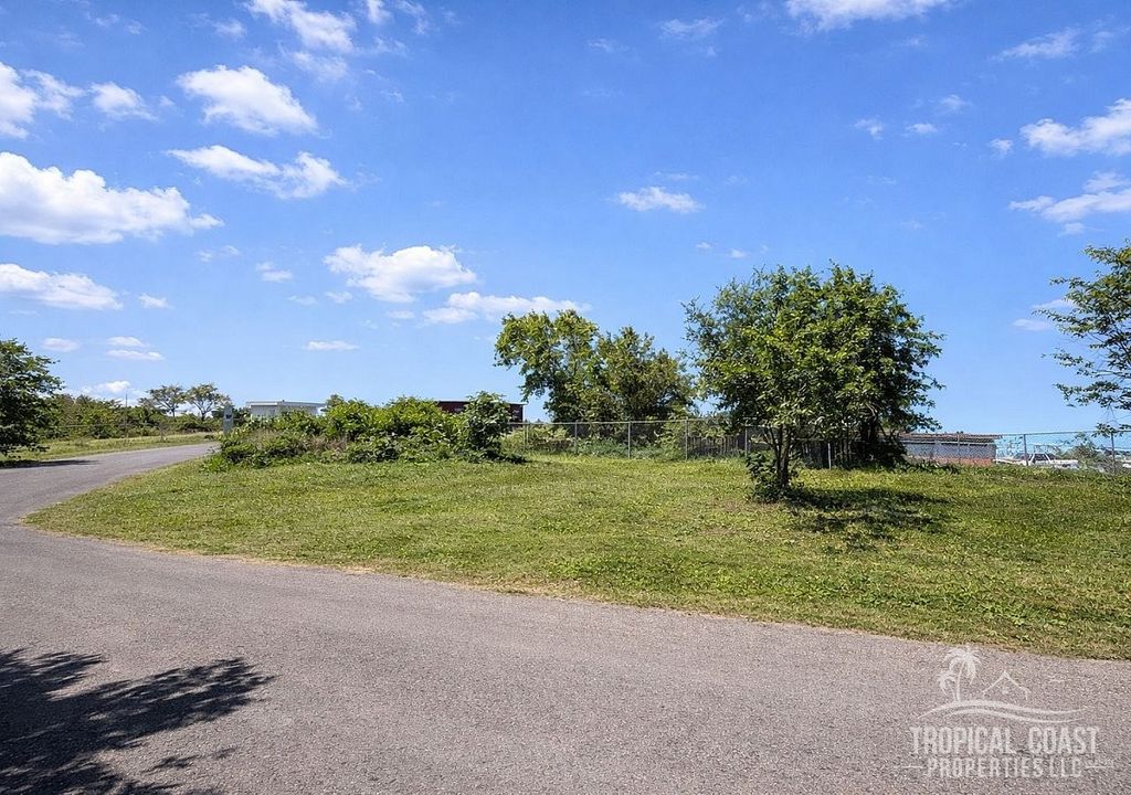 Bo Jobos, Isabela Isabela 00662 PR