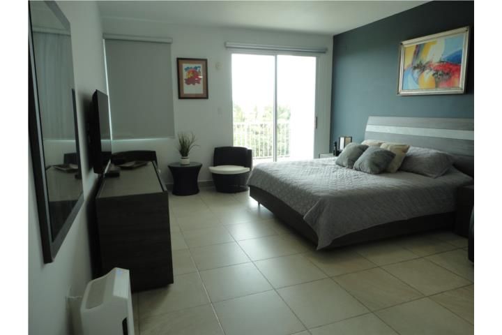 Calle Turquoise Vega Alta 00692 PR