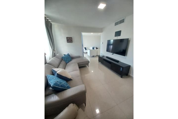 Cw22+r53 Guaynabo 00968 PR