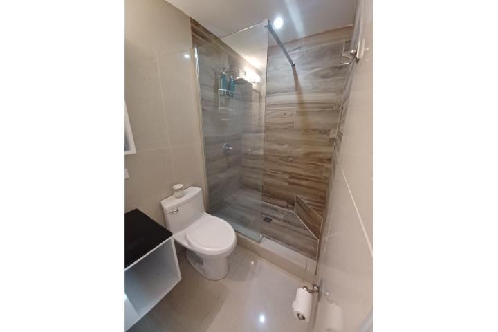 Cw22+r53 Guaynabo 00968 PR