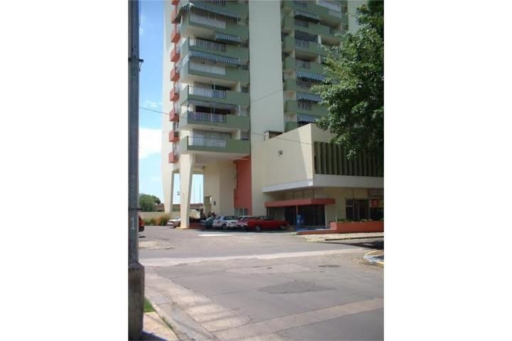 1802 Cll Alcazar Ponce 00716 PR