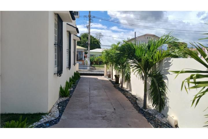 Mariani Ponce 00717 PR