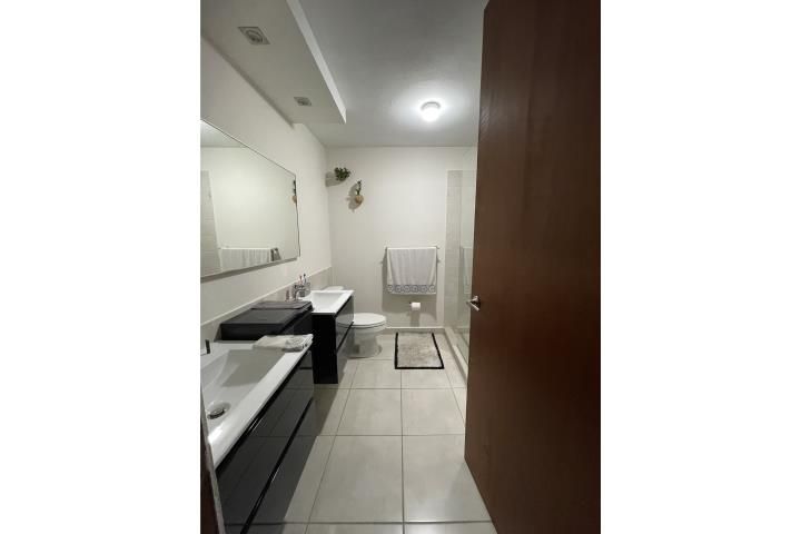 Cond. Almanda Guaynabo 00971 PR
