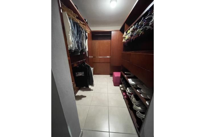 Cond. Almanda Guaynabo 00971 PR