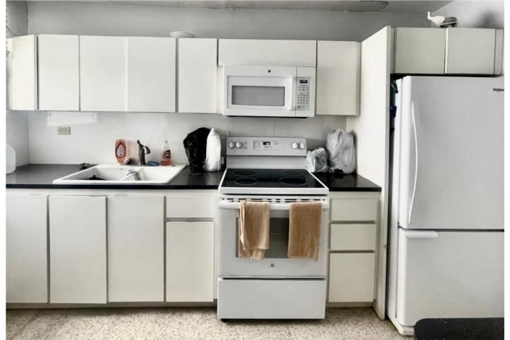 293p+49c Ponce 00717 PR