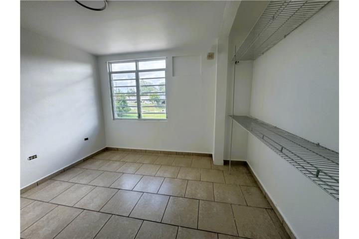 Extension Rexville Bayamon 00957 PR