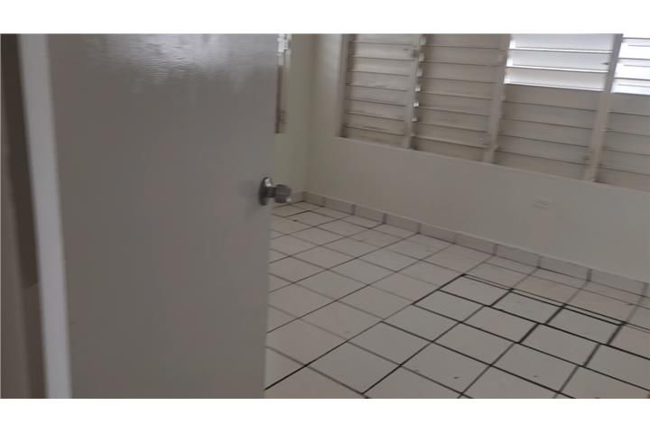 Paradis Caguas 00725 PR