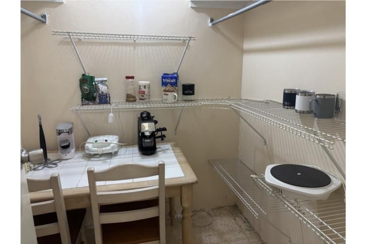 Villa España Bayamon 00961 PR