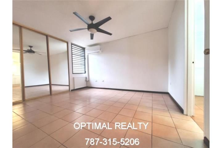 1261 2736 Av. Luis Vigoreaux Guaynabo 00966 PR
