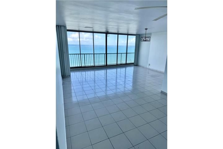 4745 Av. Isla Verde Carolina 00979 PR
