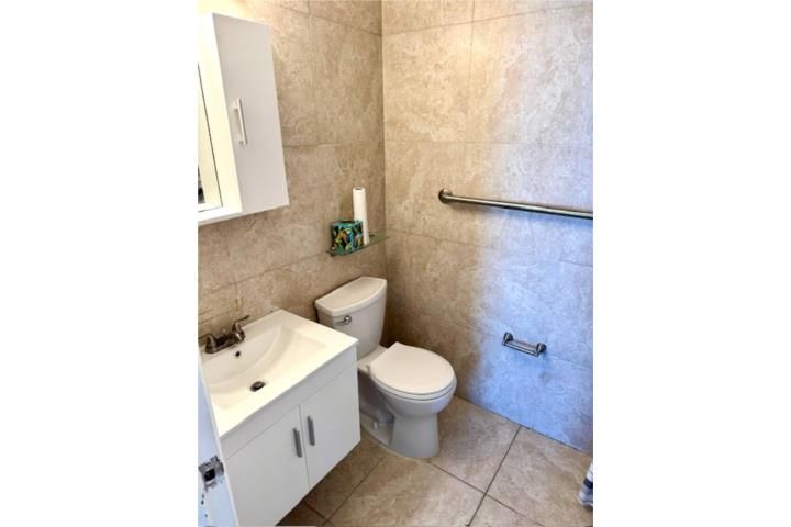 4745 Av. Isla Verde Carolina 00979 PR