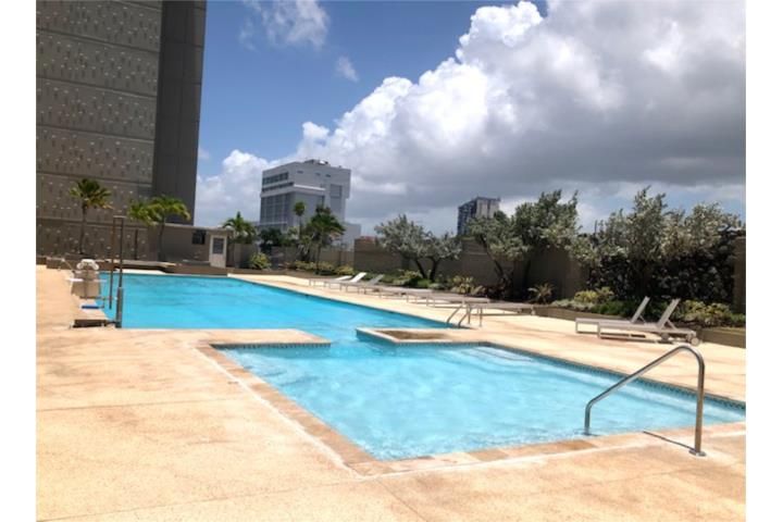 4745 Av. Isla Verde Carolina 00979 PR