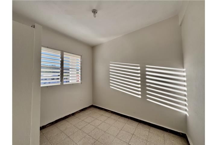 Balboa Mayaguez 00680 PR
