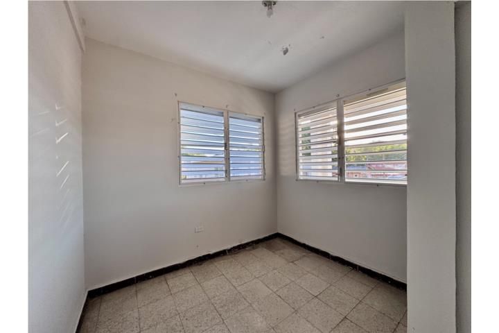 Balboa Mayaguez 00680 PR
