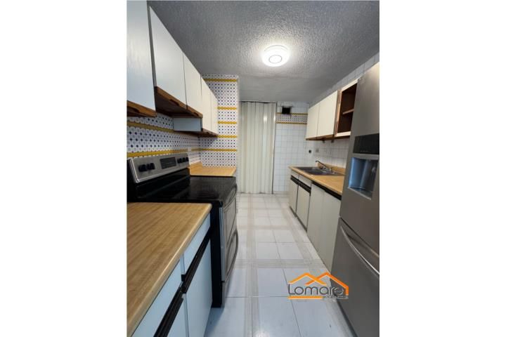 74 Cll Santa Cruz Bayamon 00961 PR