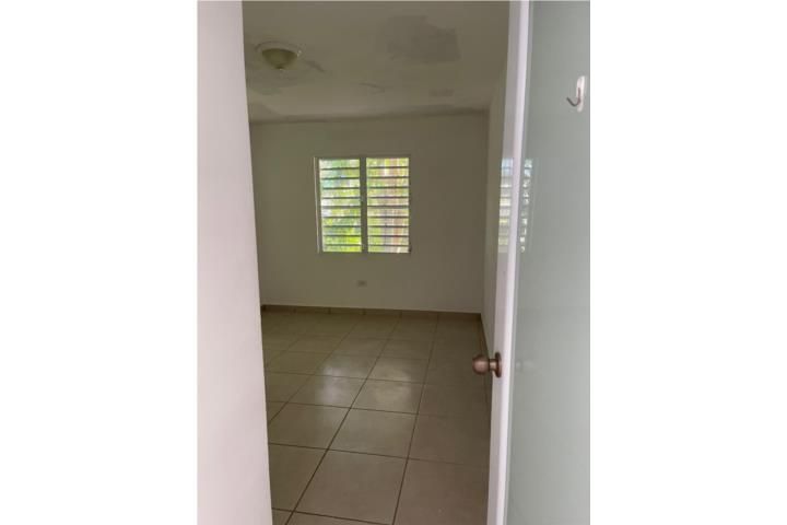 Breñas Vega Alta 00692 PR