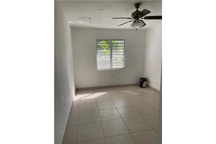 Breñas Vega Alta 00692 PR