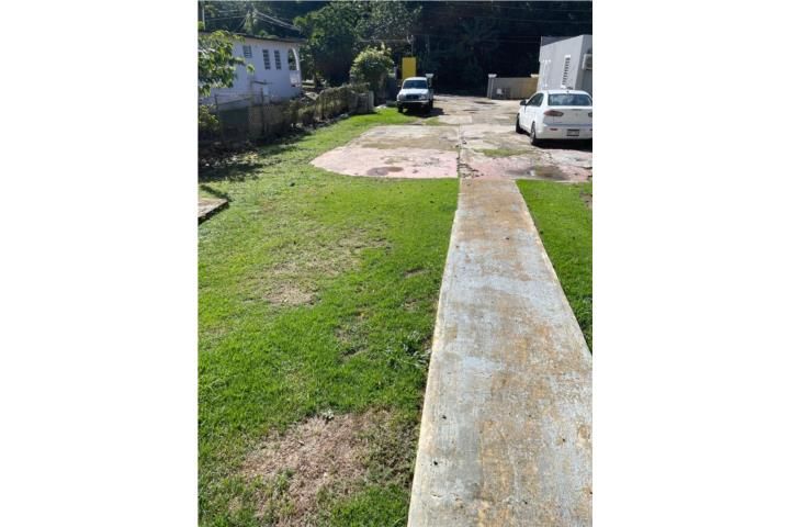 Breñas Vega Alta 00692 PR