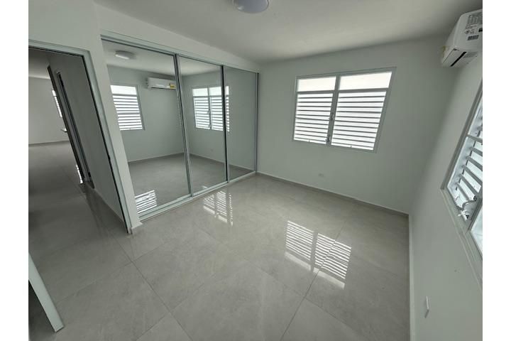 Turabo Gardens Caguas 00727 PR