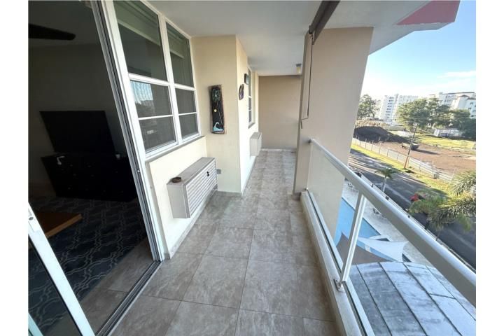 49 C. Benjamín Gómez Rincon 00677 PR