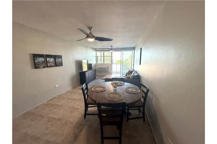 49 C. Benjamín Gómez Rincon 00677 PR