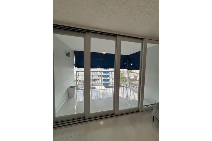 Cv2r+3g8 Guaynabo 00966 PR