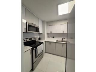 Cv2r+3g8 Guaynabo 00966 PR
