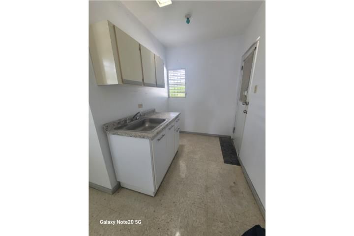 Calle Dr. Vadi Mayaguez 00680 PR