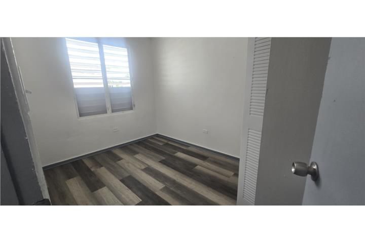 Calle Dr. Vadi Mayaguez 00680 PR
