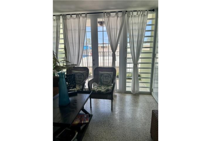 #16 Calle Ocean Dr Luquillo 00773 PR
