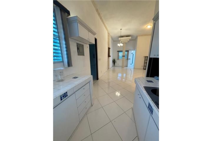 Mariani Ponce 00717 PR