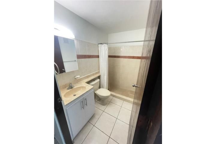 9vrg+g83 Guaynabo 00966 PR