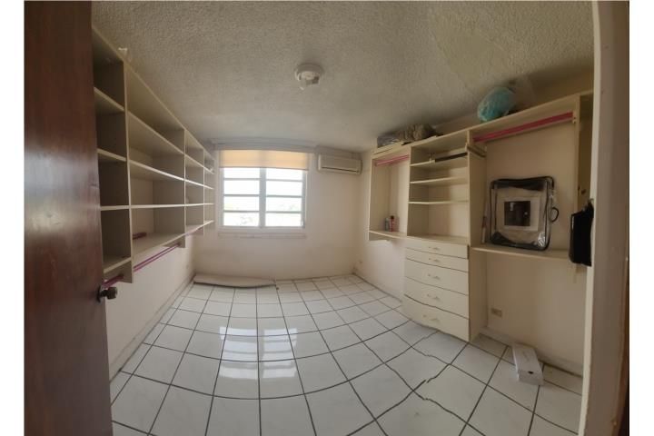 Cw22+r53 Guaynabo 00968 PR
