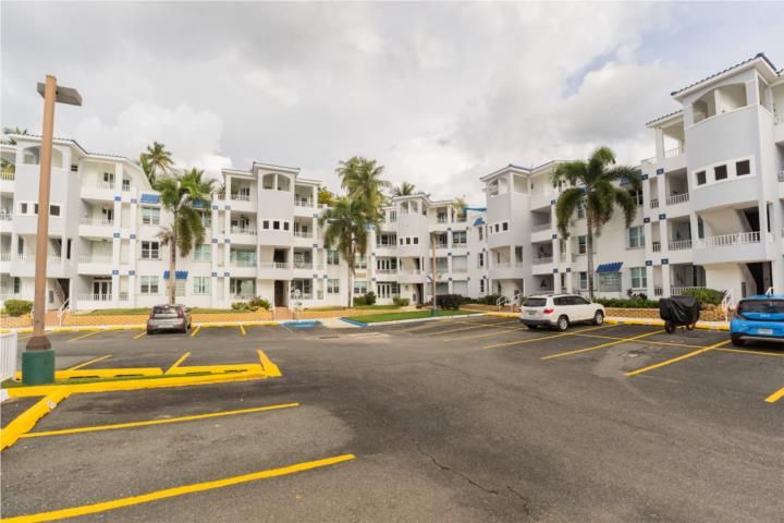 301 Aguada 00602 PR