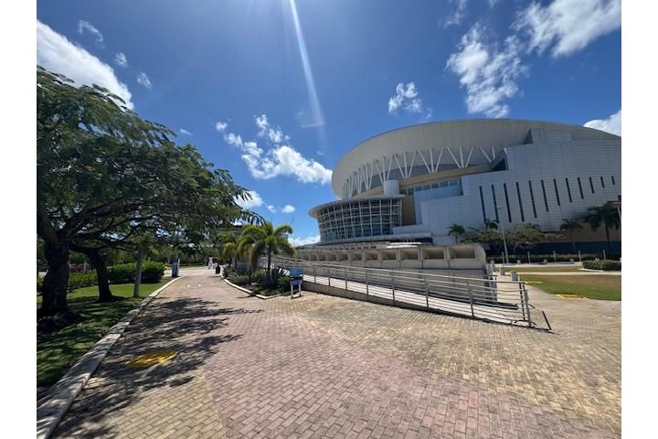 Coliseum Tower Residences San Juan 00918 PR
